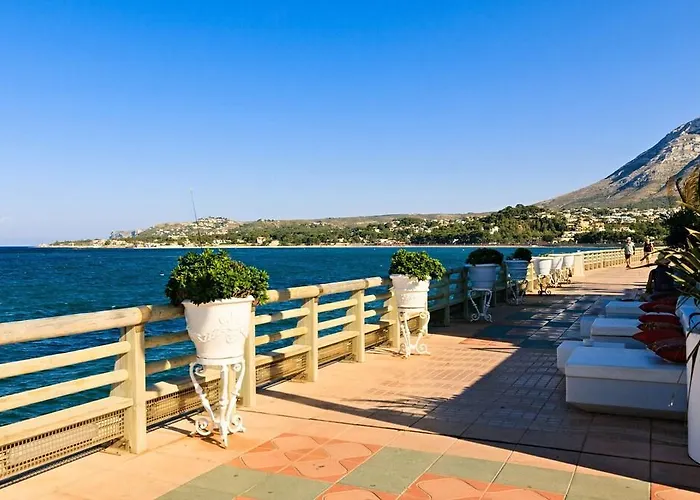 Retiro Park/aldea Hotel *