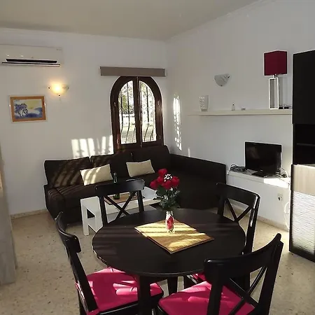 Retiro Park/aldea Denia